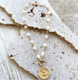 VB&CO:  19" QUEEN BEE PEARL NECK